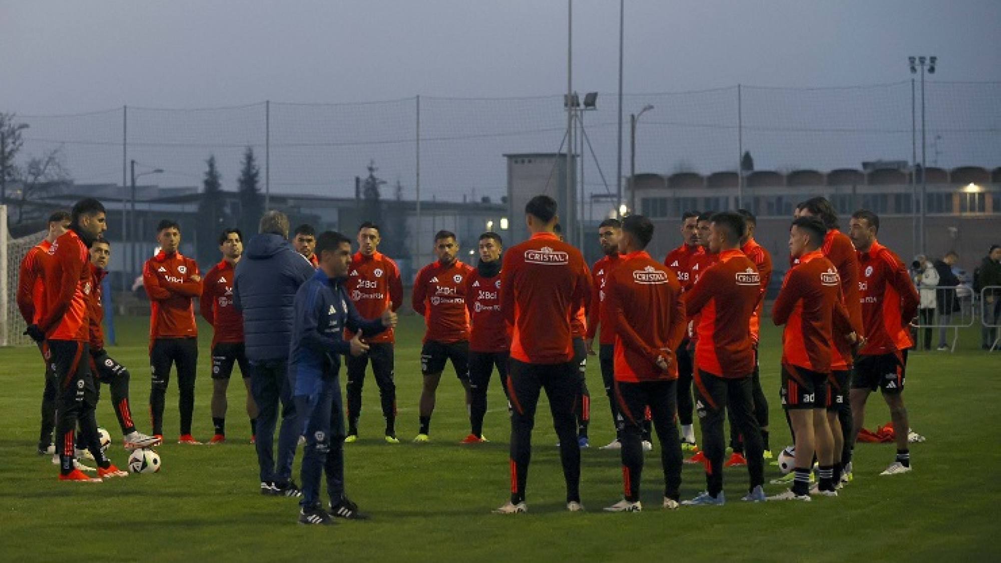 Con sorpresas y anhelados retornos Este será el primer once titular de