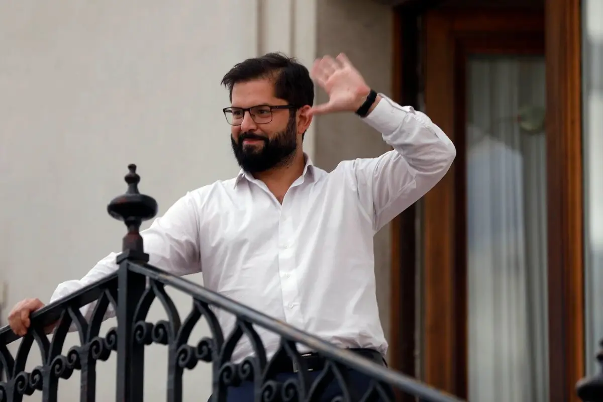 La rutina de Gabriel Boric a semanas de asumir como Presidente de la República. Foto: Agencia Uno., Agencia Uno