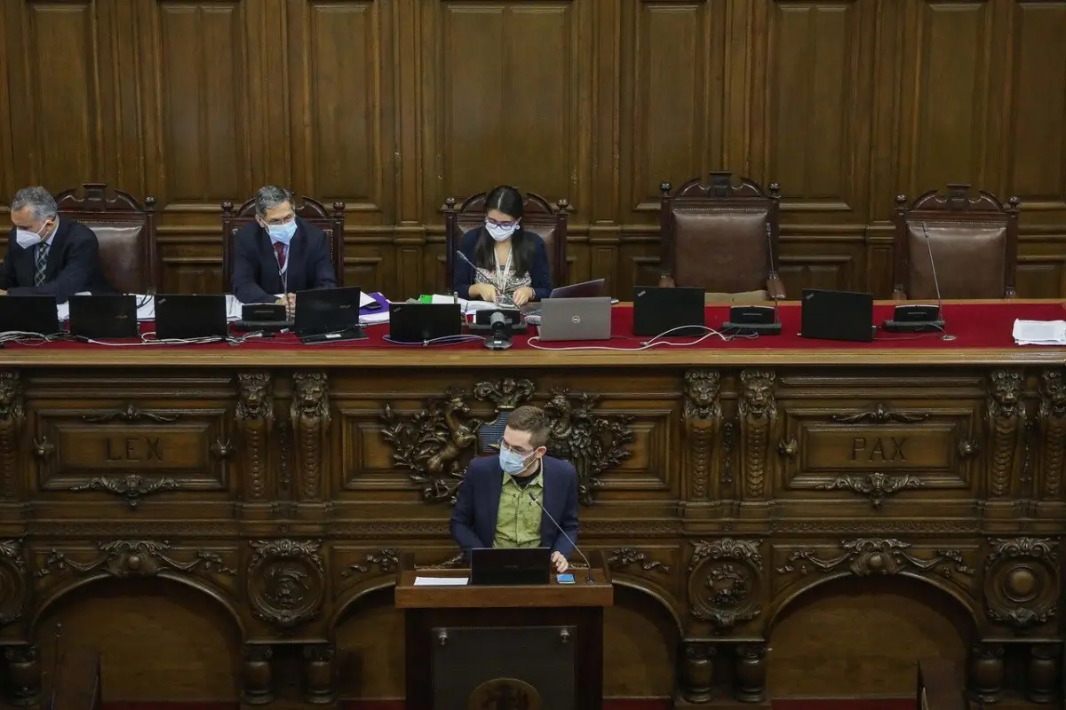 La CC estableció que los nuevos cargos durarán cuatro años. Foto. Agencia Uno., Agencia Uno