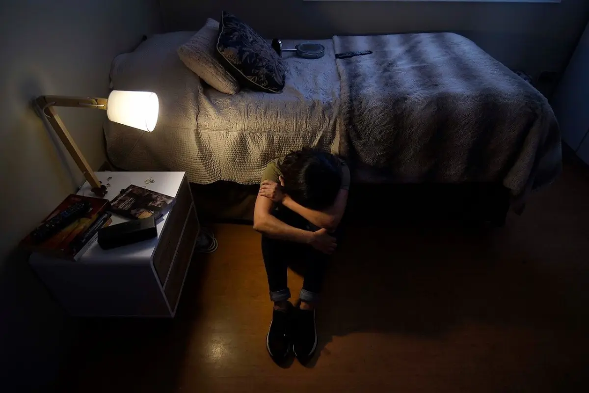 Joven de quince años se suicidó en mall Costanera Center. Foto: Agencia Uno., Agencia Uno