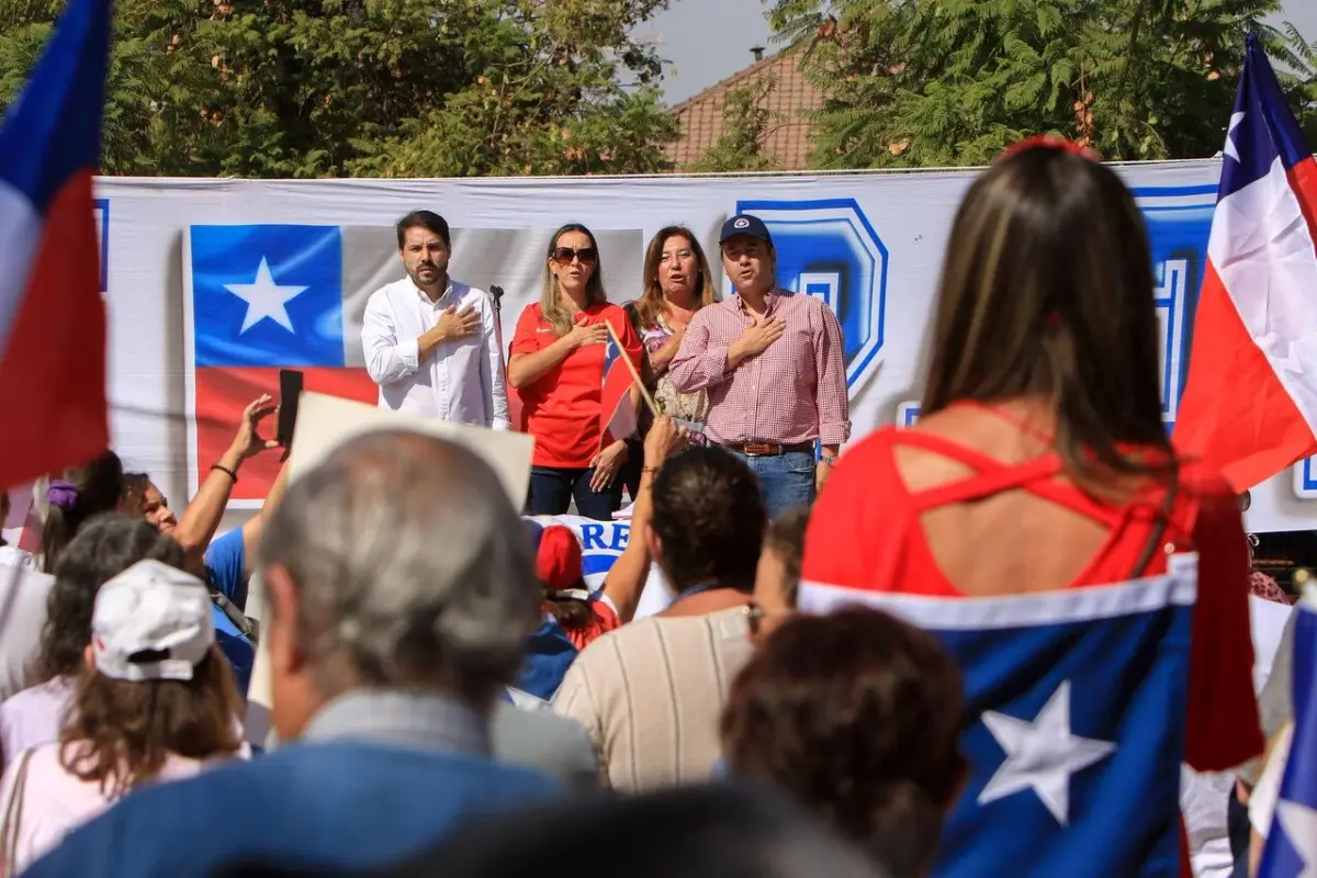 Pancho Malo lideró la manifestación a favor de la opción Rechazo, Agencia Uno