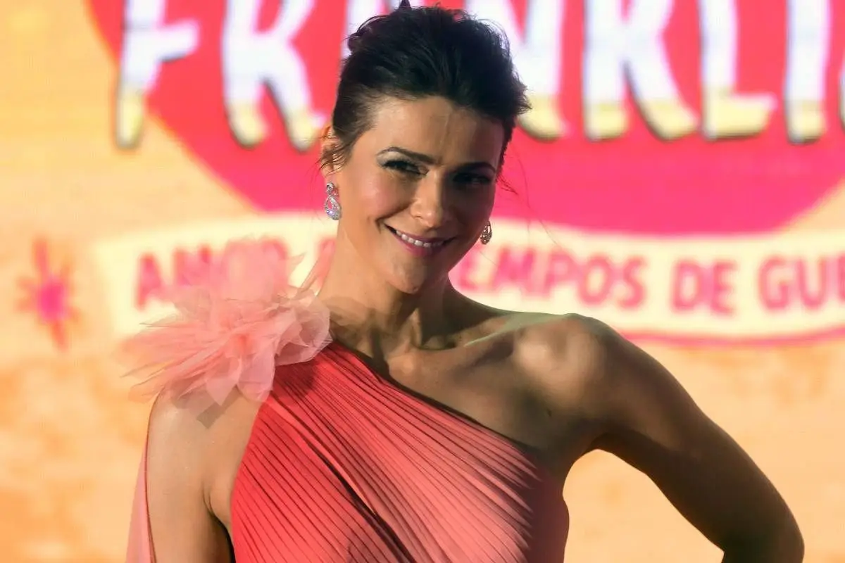 a_uno_1014644_x1x.jpg, Agencia Uno