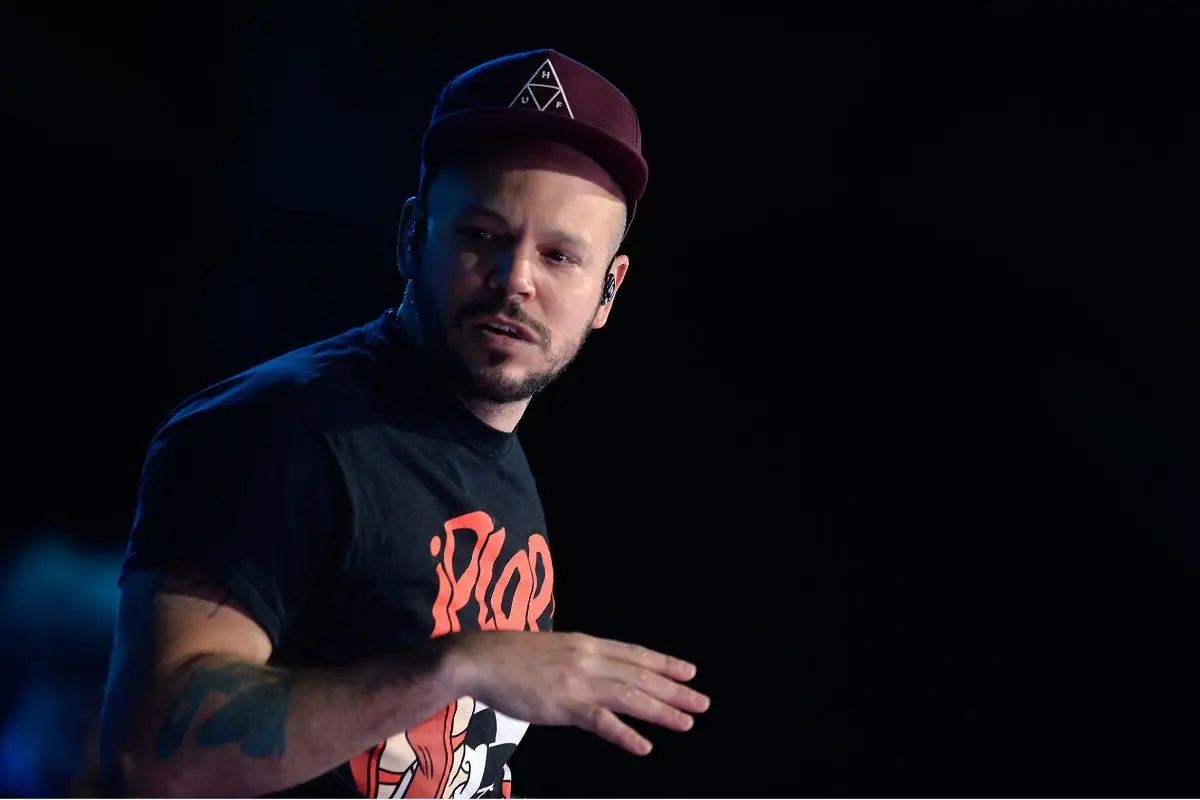 Residente acusa bloqueo a su nuevo single, Agencia Uno