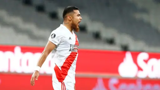 paulo_dixaz.jpeg, Paulo Díaz fue el goleador de su equipo en su visita al Nuevo Gasómetro.