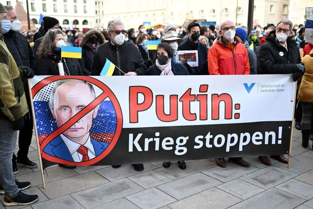 urn_binary_dpa_com_20090101_220306-99-410661-filed.jpg, 