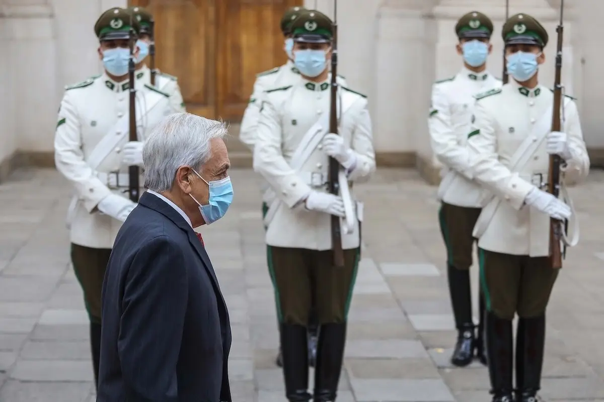 pinxa.jpg, Piñera recibió los últimos honores de su gestión en La Moneda