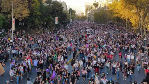 8m.jpg, Marcha feminista se realizó en 40 puntos del país. Foto: Agencia Uno.