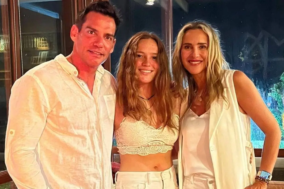 angelicacastro__271000218_944648422822716_2466202643092160713_n_x1x.jpg, Cristián de la Fuente y su hija Laura sufrieron portonazo