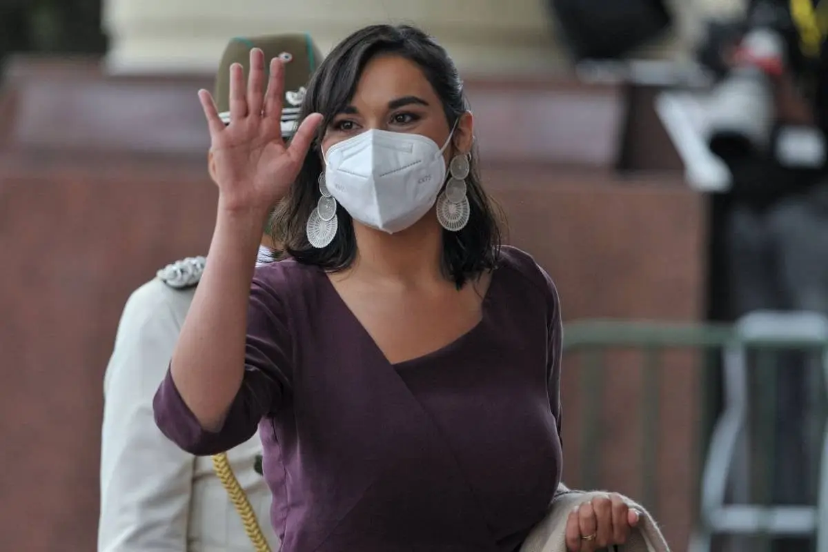 a_uno_1355947_x1x.jpg, Agencia Uno