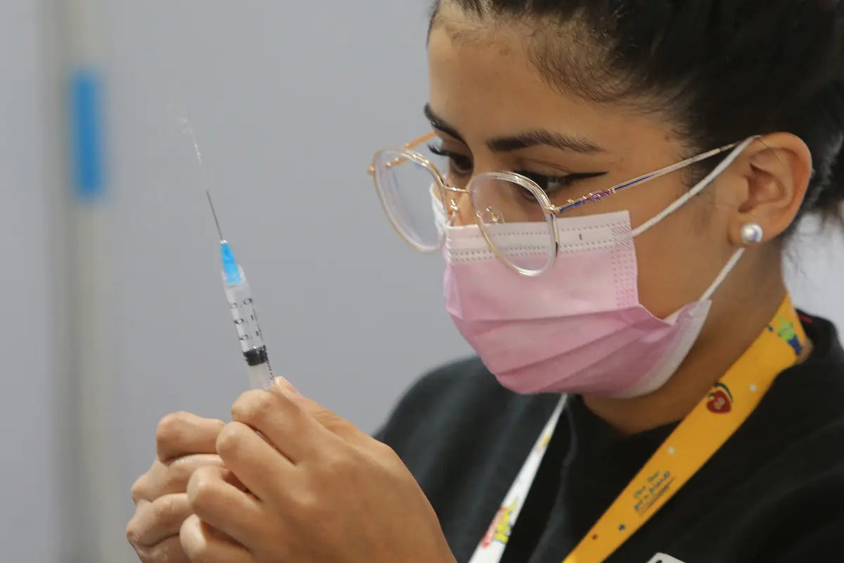covid_2.jpeg, El calendario de vacunación vuelve a implementarse desde este lunes 14 de marzo. Foto: Agencia Uno