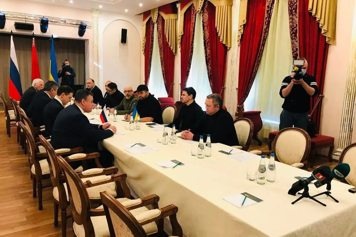 russsss.jpeg, En la casa del presidente bielorruso, Alexander Lukashenko, es la cita.