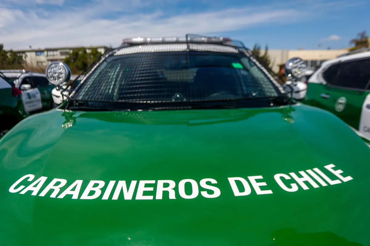 Carabineros detuvo a tres jóvenes involucrados en el hecho, Agencia Uno