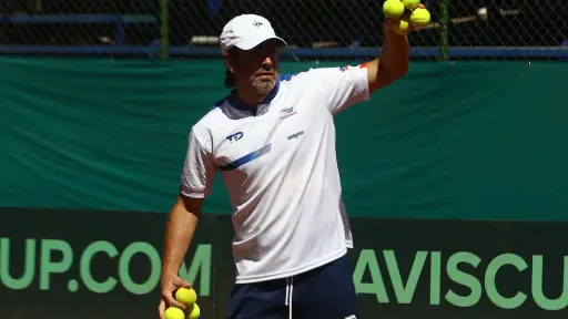 nico_massu.jpeg, Nicolás Massú entrena al equipo chileno de Copa Davis.