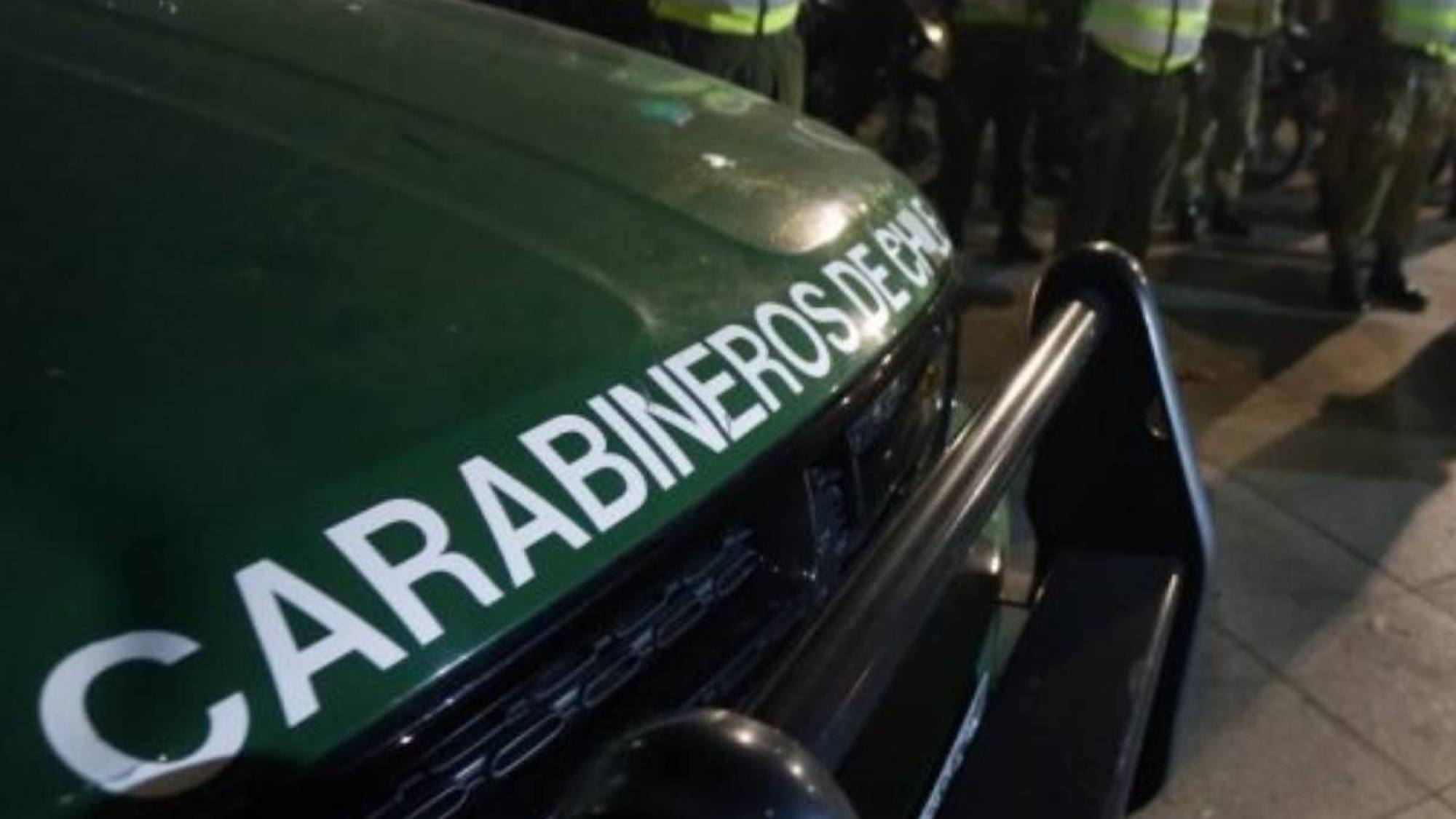 Carabineros detiene a sujeto que se parapetó en departamento