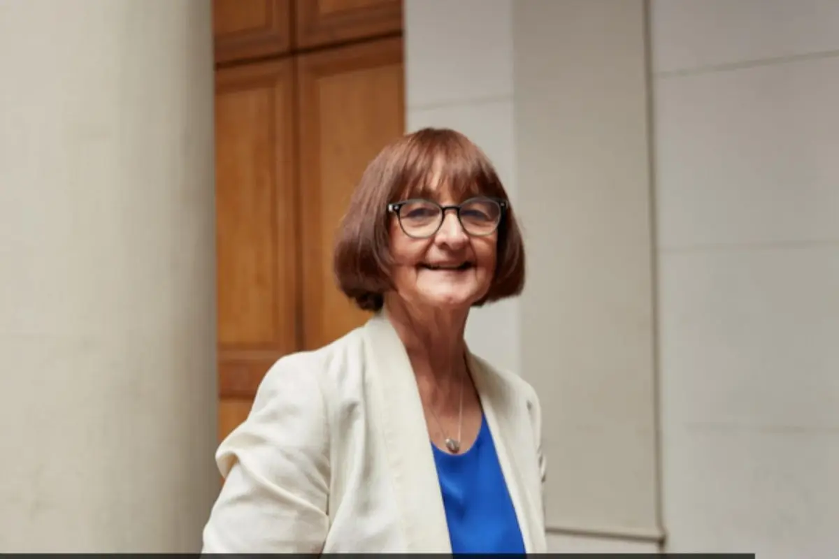 captura_de_pantalla_2022-05-13_a_laxsx_08_12_47.jpg, Rosa Devés es Bioquímica de la U. de Chile y Doctora de la  University of Western Ontario, Canadá.