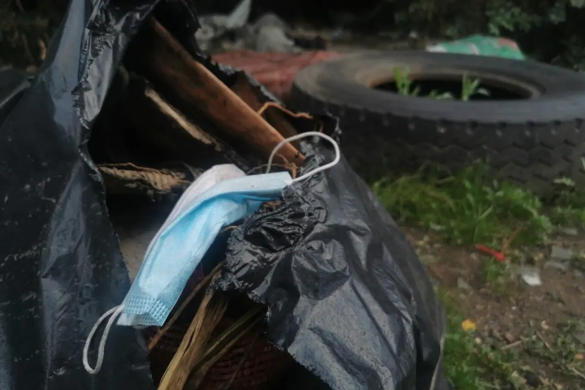 El alcalde de Ancud señaló que bajo esta condición existirá la disposición de recursos para retirar toneladas de basura acumulada. Foto: Agencia Uno., Agencia Uno