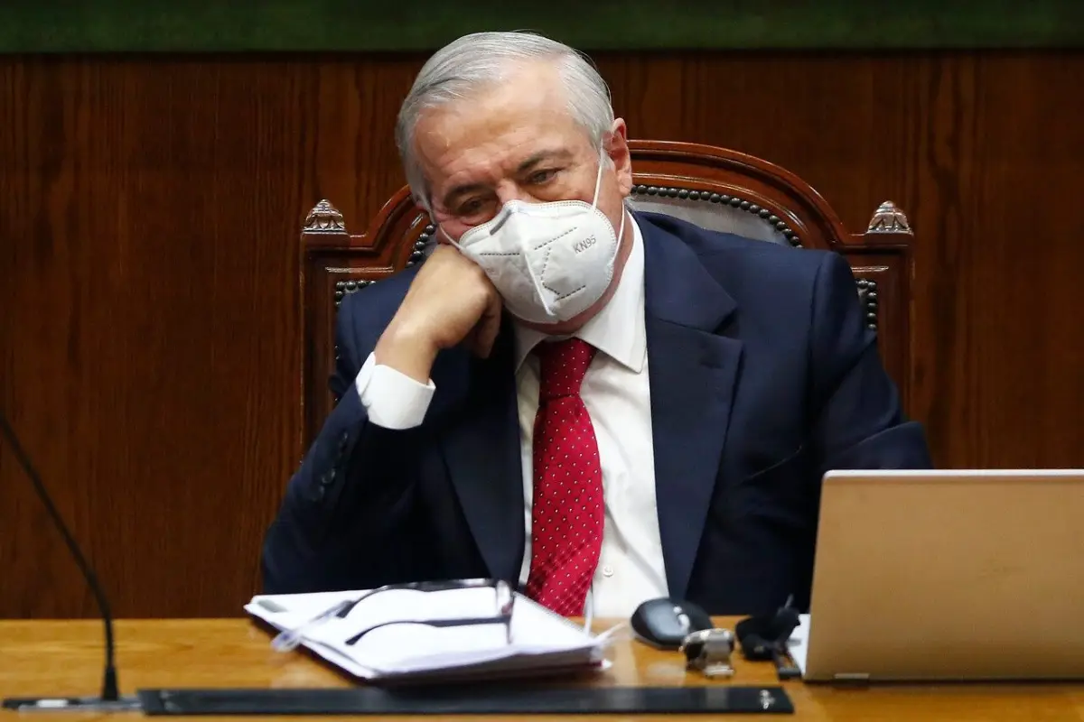 El ex ministro de Salud señaló que se debería pasar masivamente a test de antígenos. Foto: Agencia Uno., Agencia Uno