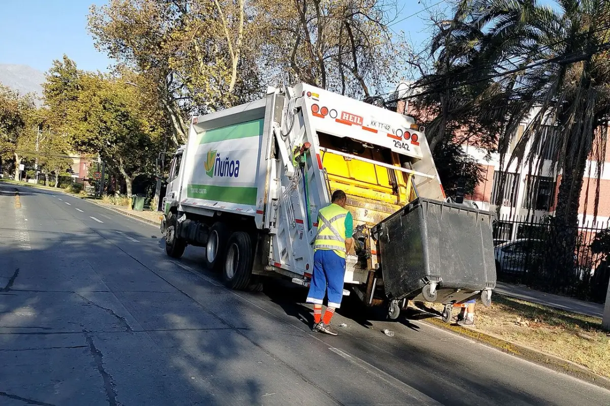 Los delincuentes abordaron a las víctimas en la calle Coventry con Simón Bolívar. Foto: Agencia Uno., Agencia Uno