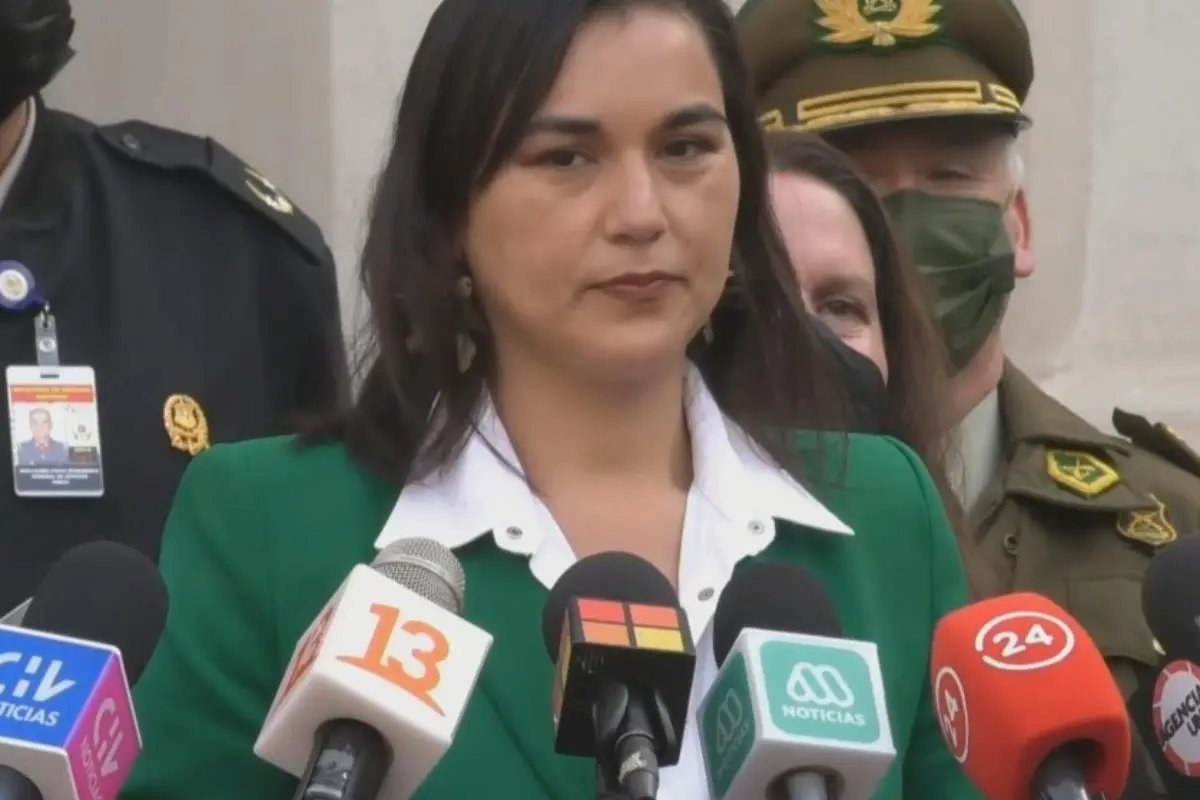 ftsataduuaudggg_x1x.jpg, Ministra Siches desde el palacio de la moneda informó que habrán reuniones para gestionar la violencia en el sur del país. Foto: Captura.