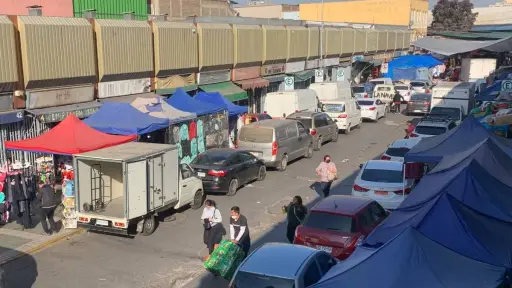 El hecho ocurrió en la calle Bascuñán Guerrero. (FOTO: Agencia Uno), Agencia Uno