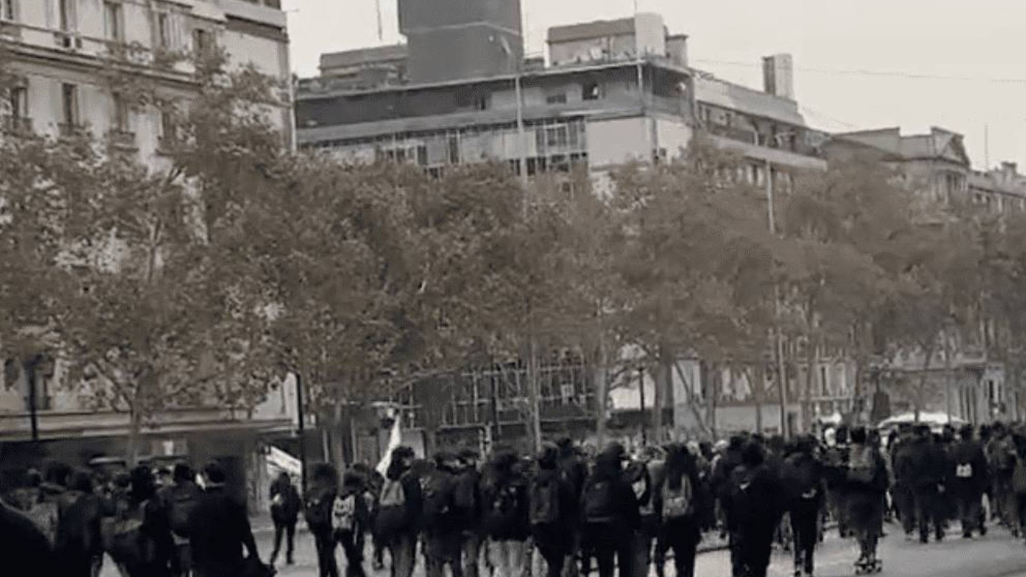 Alta congestión y desórdenes: marcha de estudiantes provoca caos en la ...