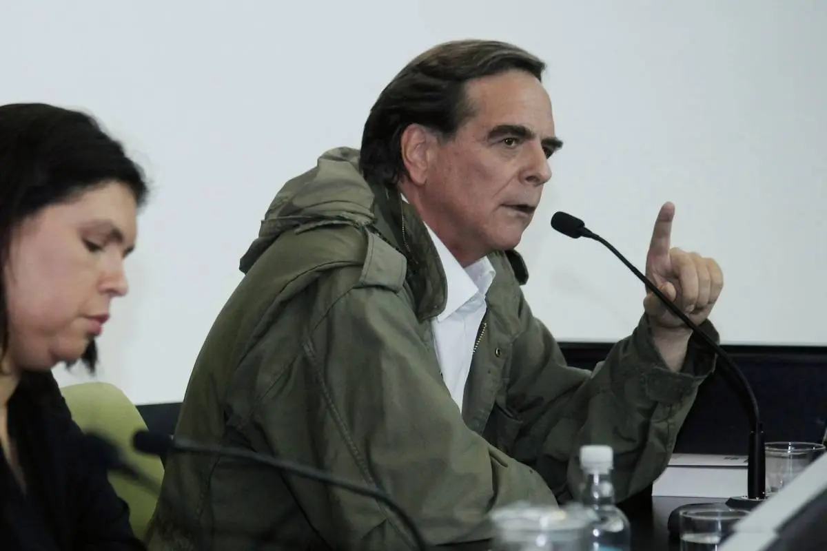 a_uno_447212_x1x-1.jpg, Agencia Uno