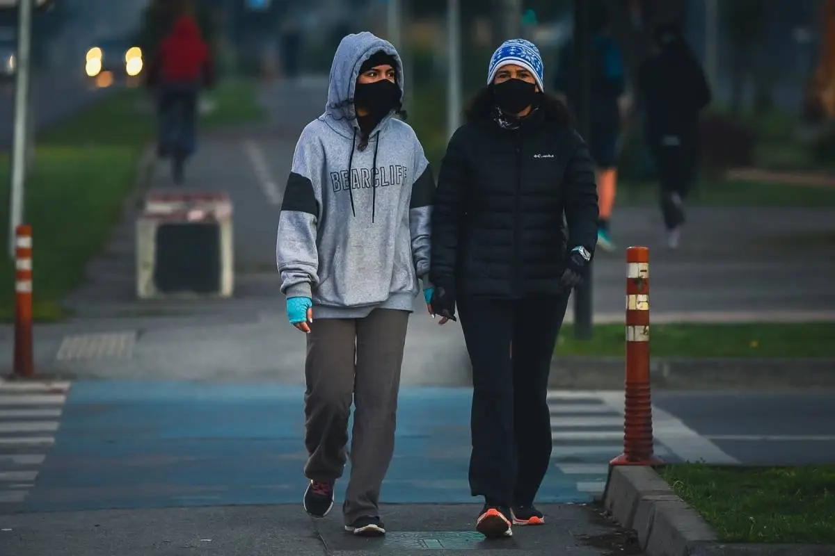 a_uno_1275162_x1x.jpg, Agencia Uno