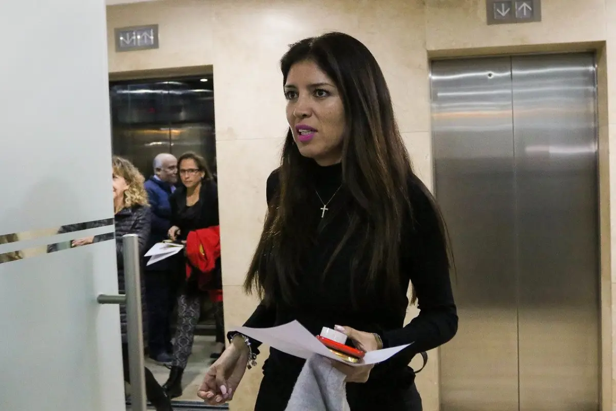 a_uno_1080125-1.jpg, Agencia Uno