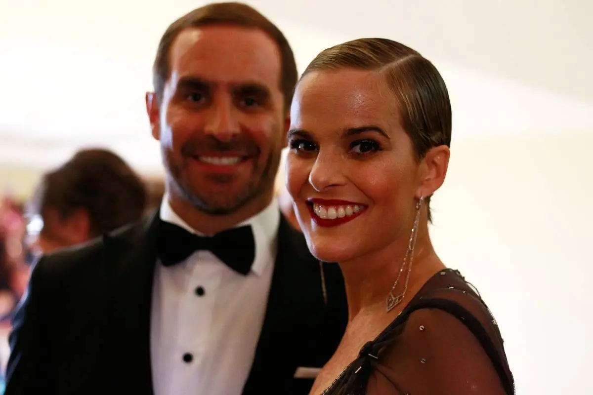 a_uno_900177_x2x.jpg, Agencia Uno