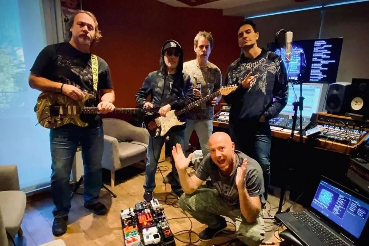 alesteoficial_278055769_422817209609285_1638562851542974399_n_x2x.jpg, 