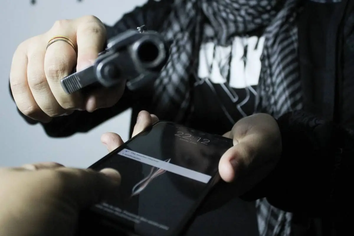 a_uno_1377005_x1x.jpg, Agencia Uno