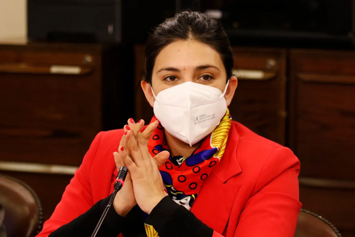 A_UNO_1383813, Agencia Uno