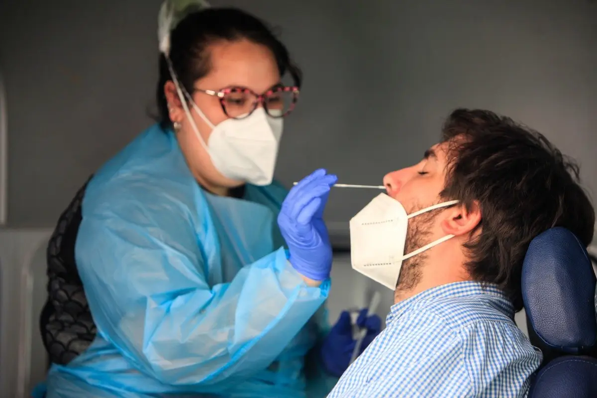 a_uno_1351458-3.jpg, Agencia Uno