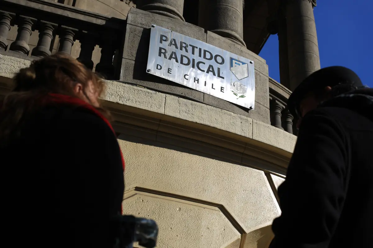 A_UNO_1381857, Agencia Uno