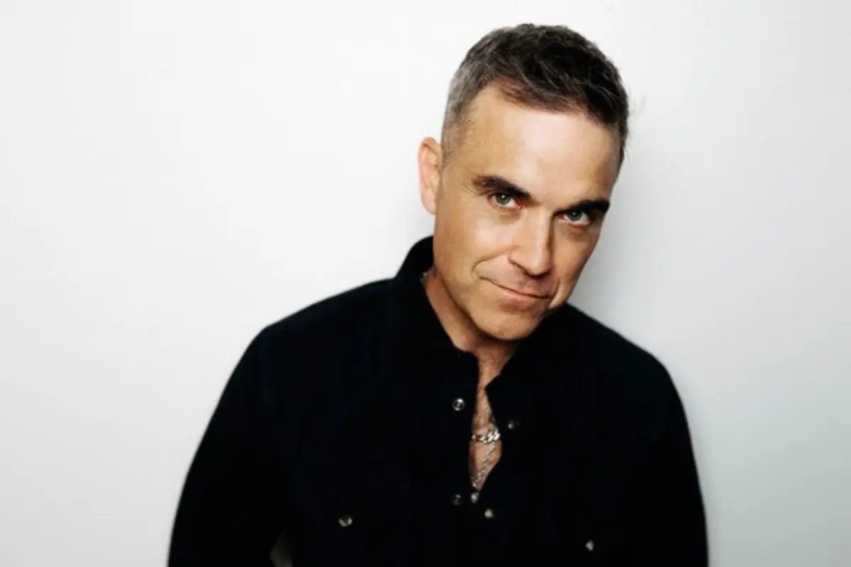Robbie Williams estrena nuevo disco