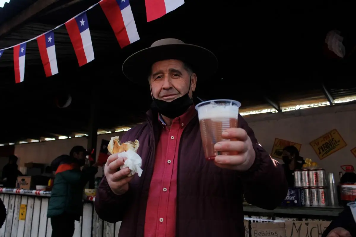 Carne roja y arroz: dos de los alimentos que la tercera edad debería evitar en Fiestas Patrias