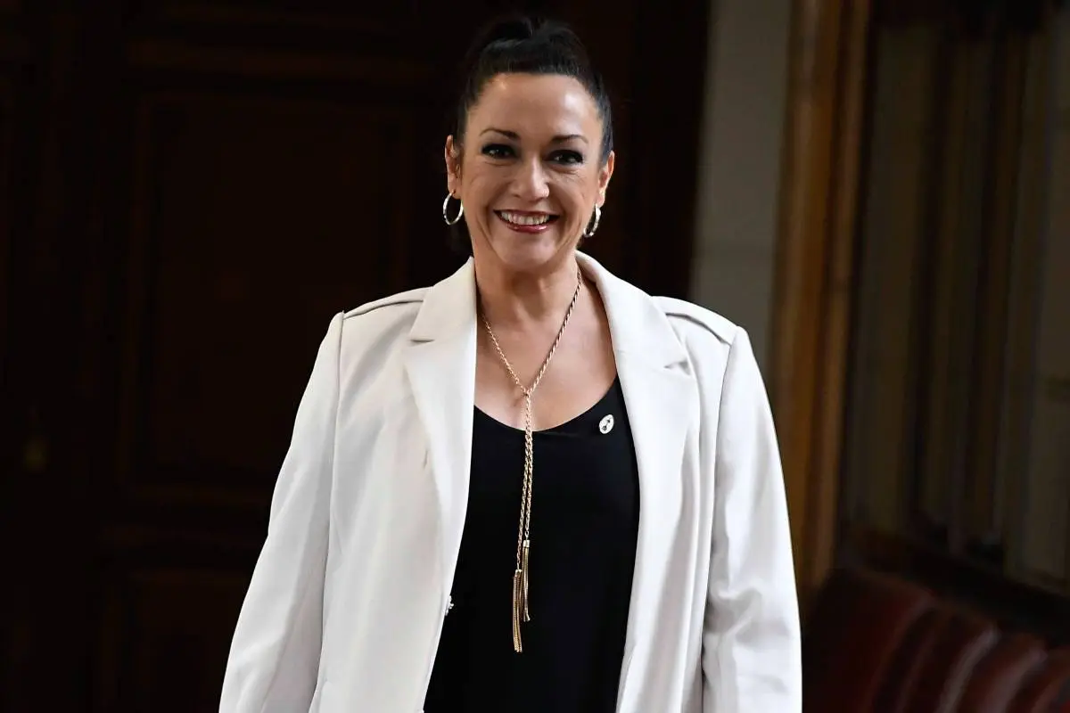 Marisela Santibáñez