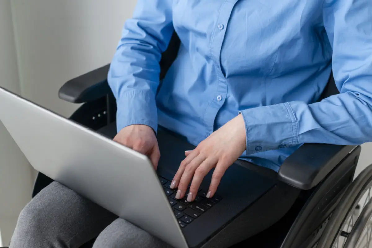 Desafio Latam ofrece 1000 becas de programación a personas en situacion de discapacidad