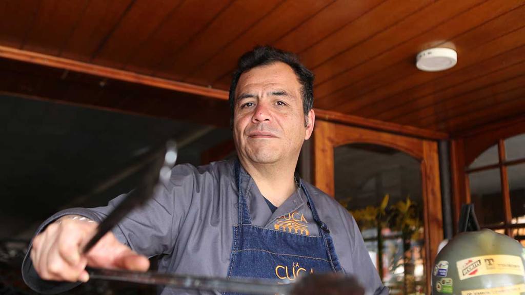Gonzalo González cocinero y dueño de La Cuca Buin / 
