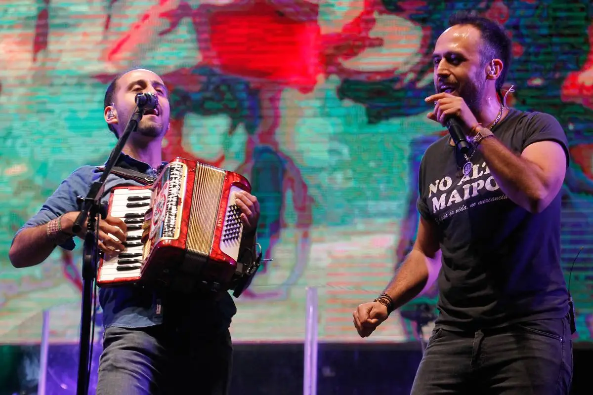 Los Vásquez se presentan en Talca