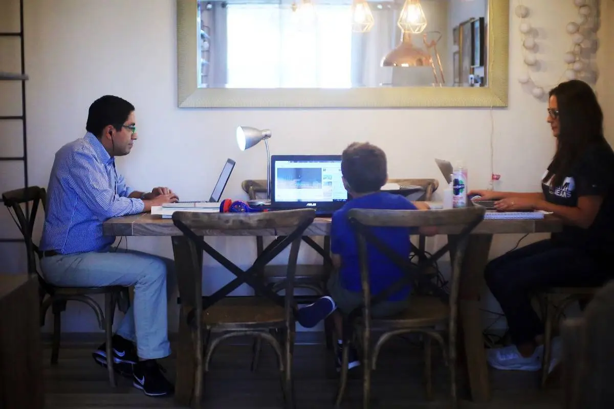 Computadores usados o semi nuevos la alternativa economica ante los altos precios