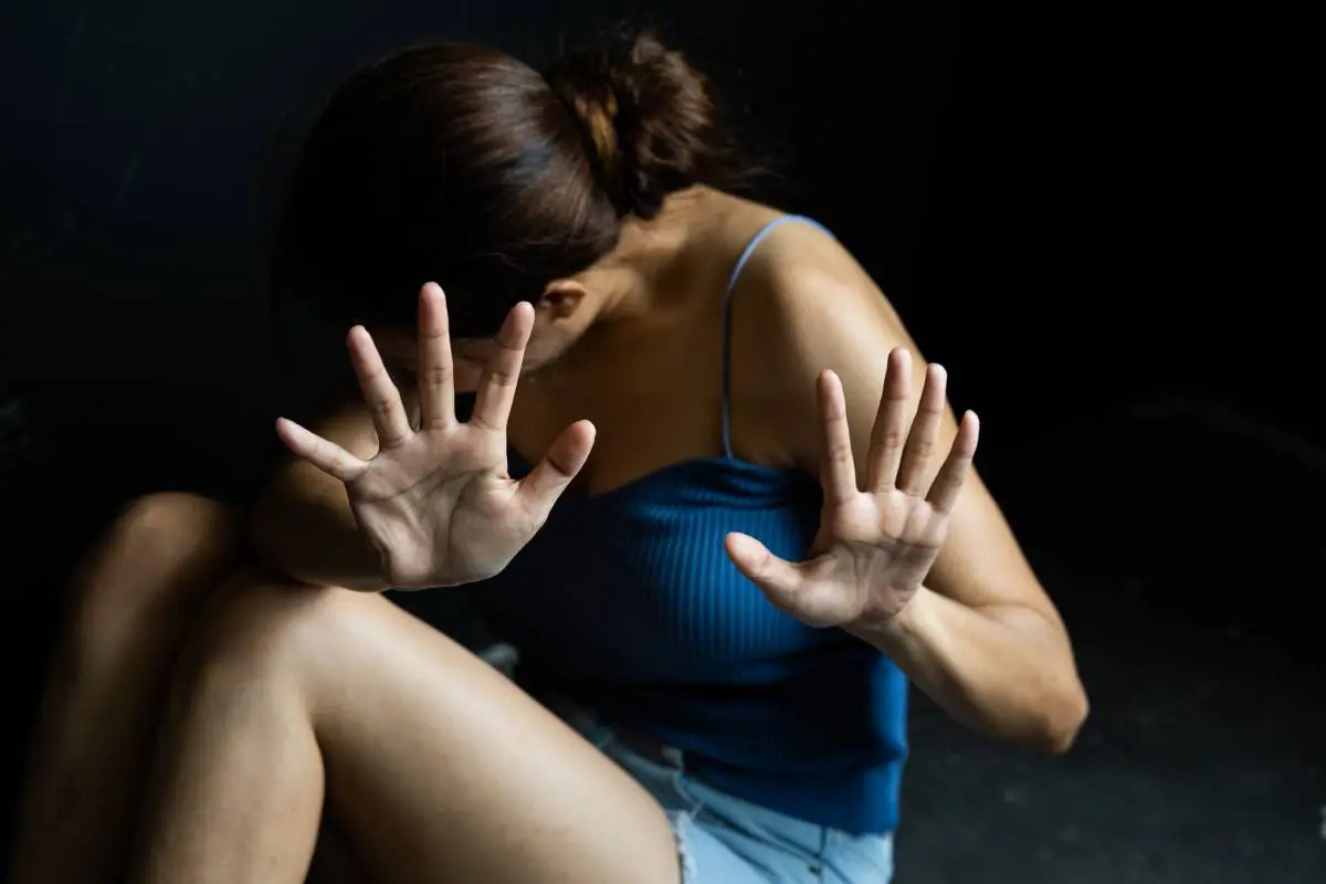 Violencia contra la mujer