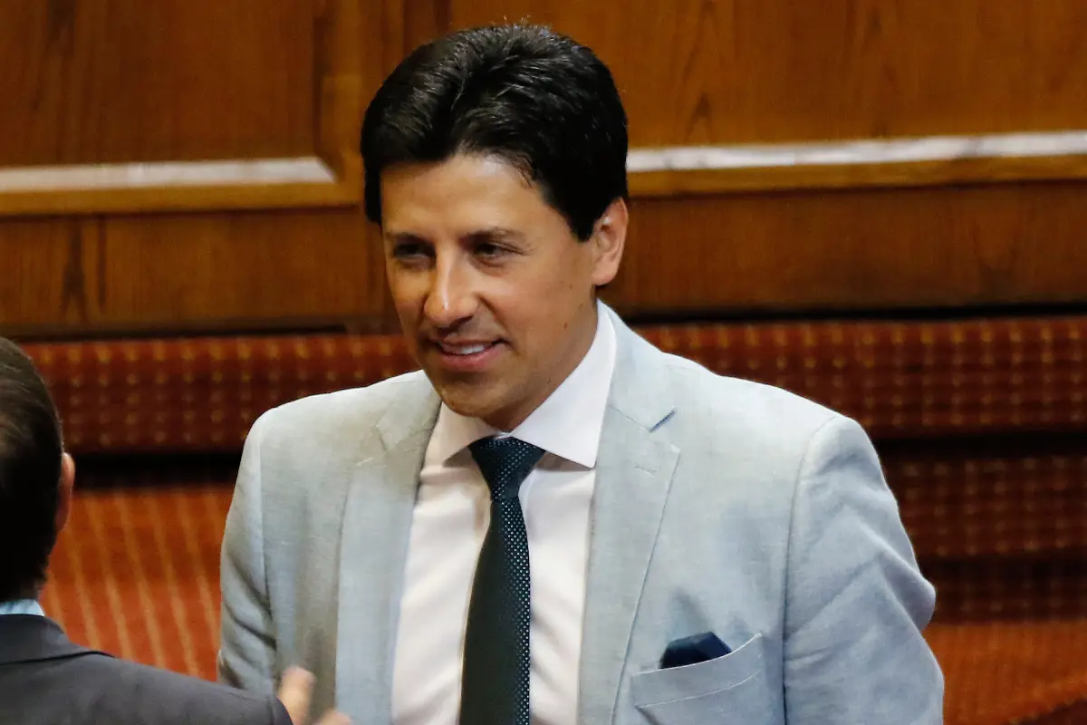 González, Agencia Uno 