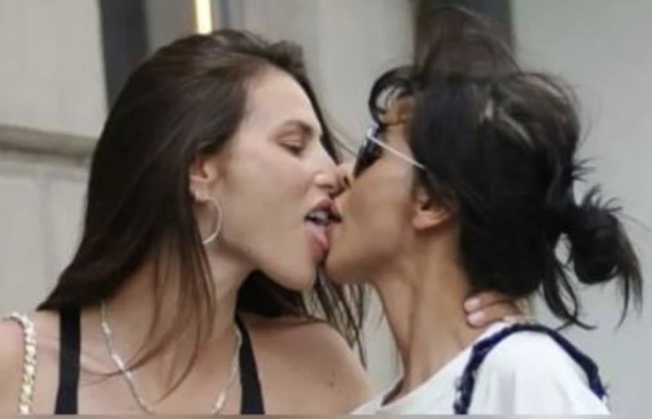 Este fue el beso de la polémica de la ex polola del Nico Massú en las calles de Milán.
