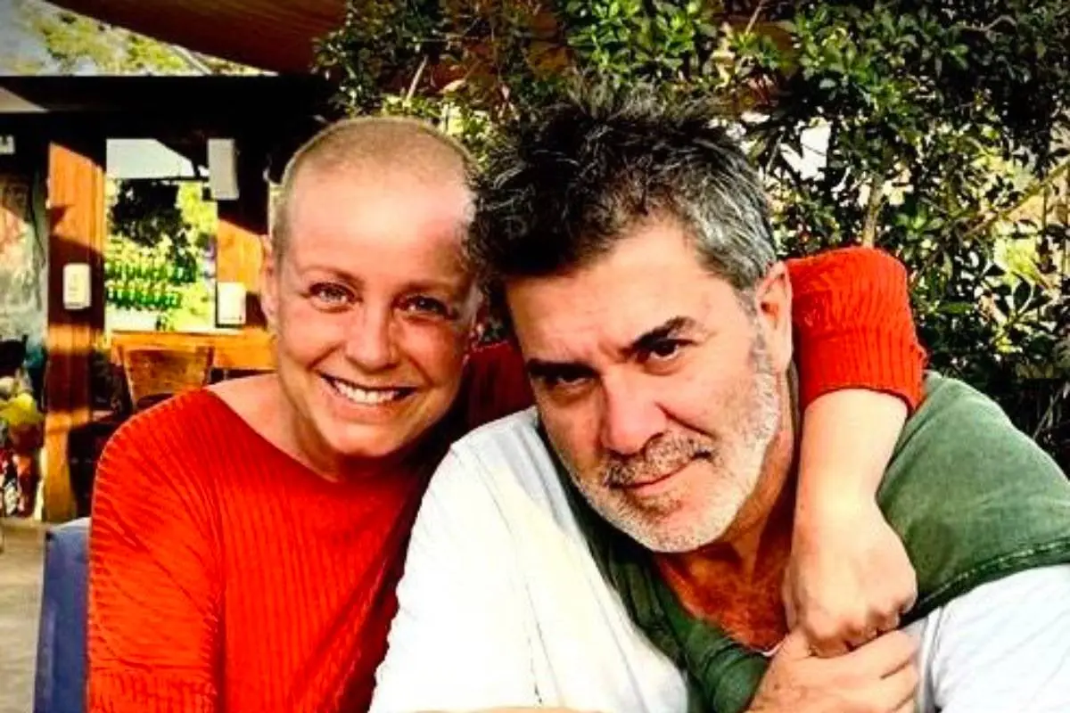 Pollo Valdivia - Claudia Conserva