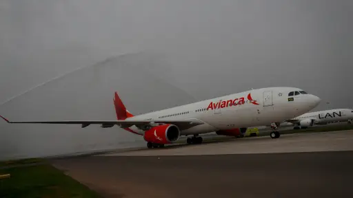 Avión