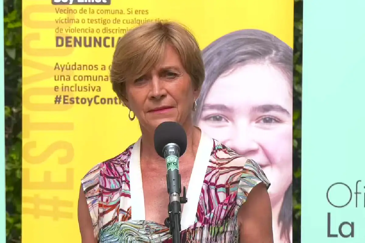 Evelyn Matthei critica perdida de facultades de centro de la mujer