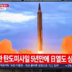 Corea del Norte lanzó 2 misiles cerca de las costas japonesas