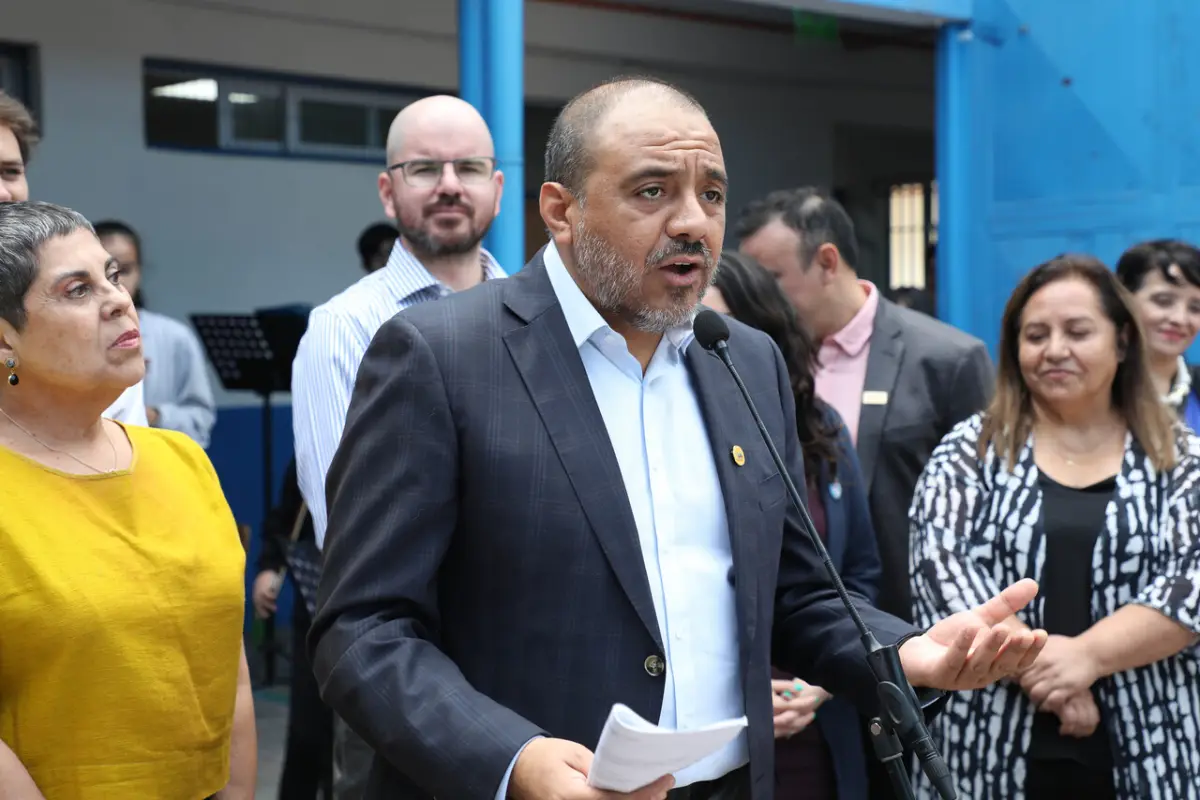 ministro de Educación