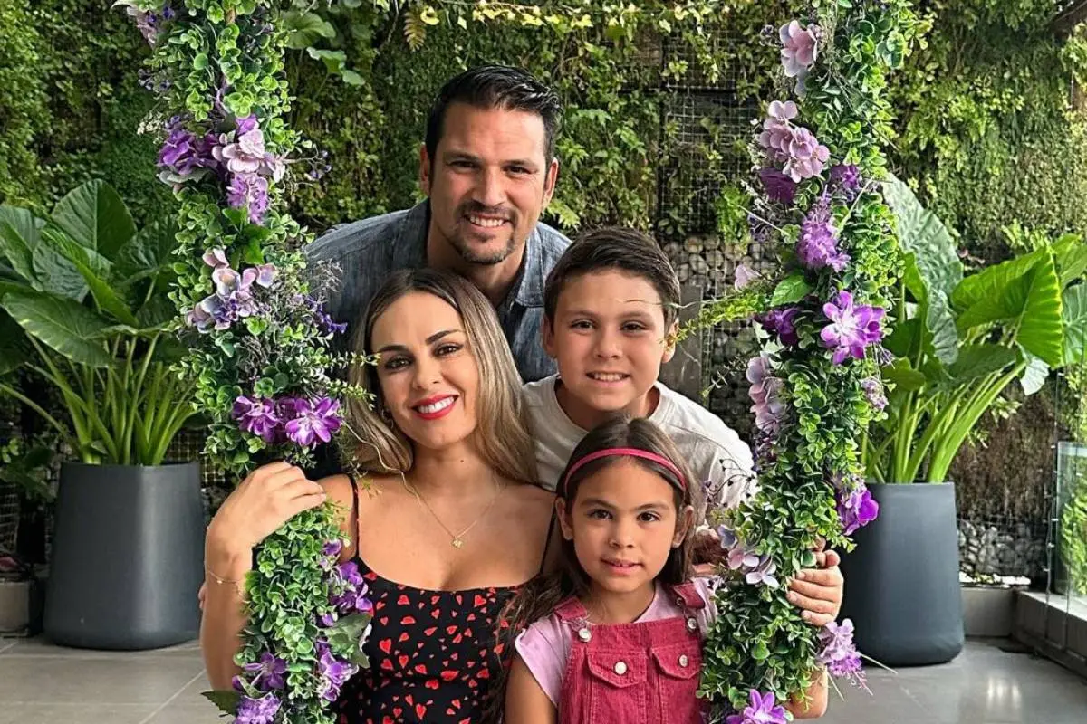 Mark González y Maura Rivera